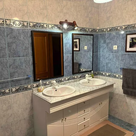 - Caminha, Portugal Bed & Breakfast Caminha